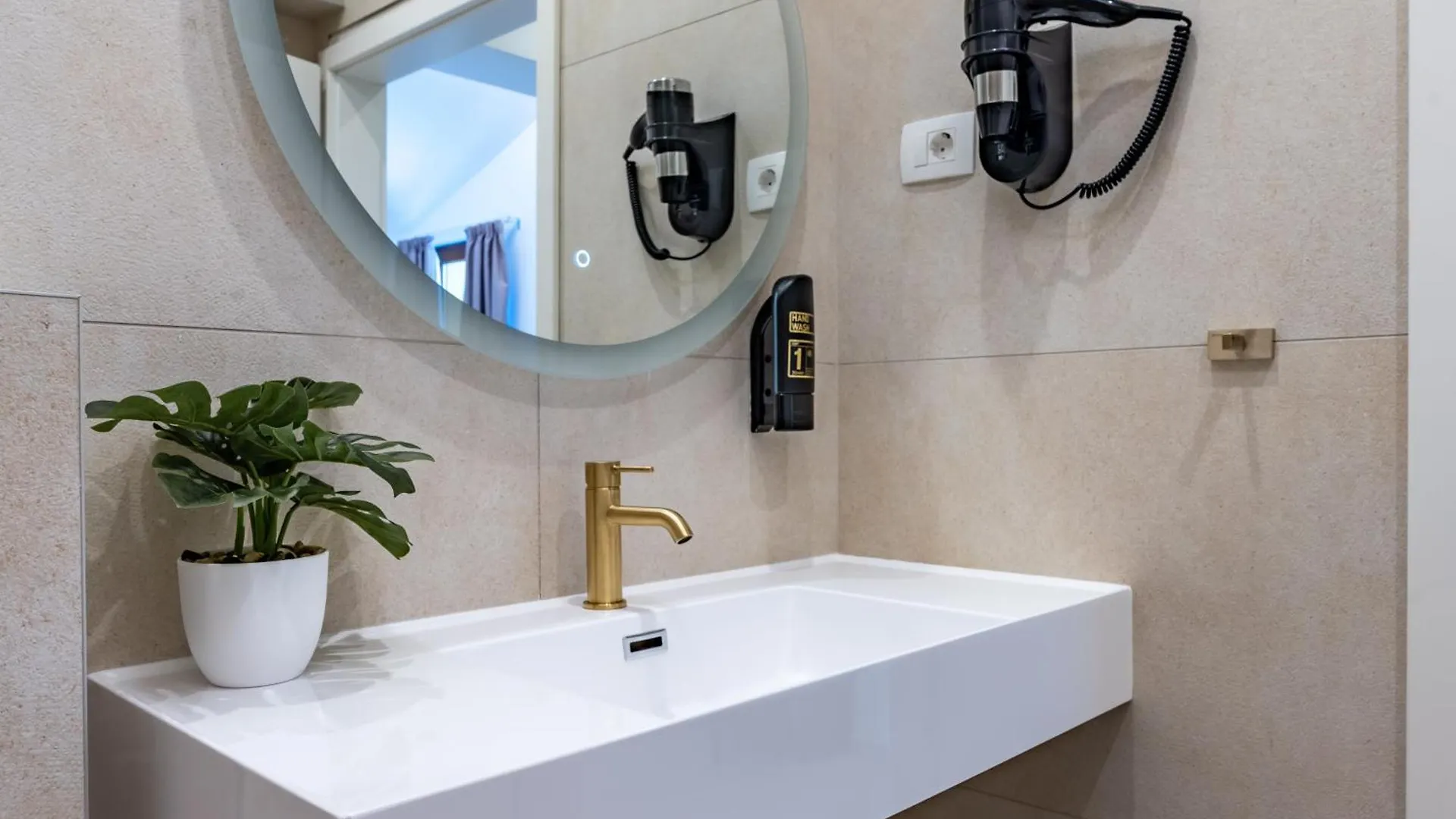 Bed & Breakfast Sonia Rooms Pula
